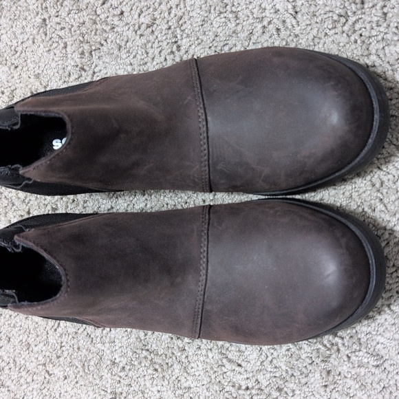 Sorel Women's Chelsea Boots/blackened brown/SIZE 5.5 excellent used condition - Picture 4 of 11